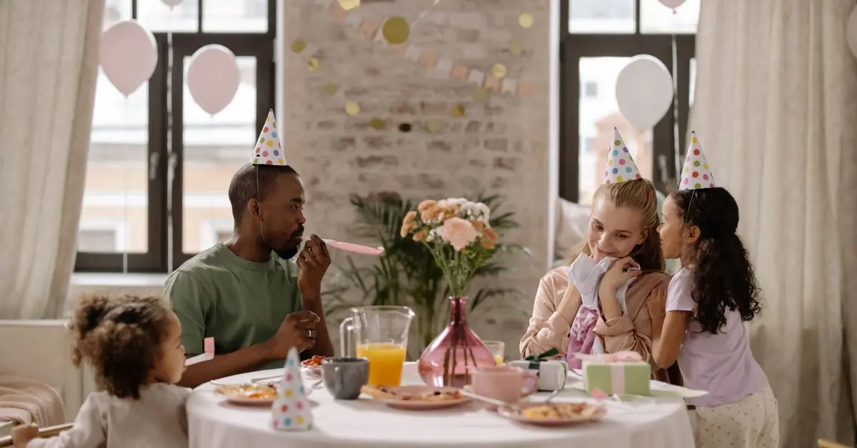 Comment préparer une soirée mémorable pour la fête des parents