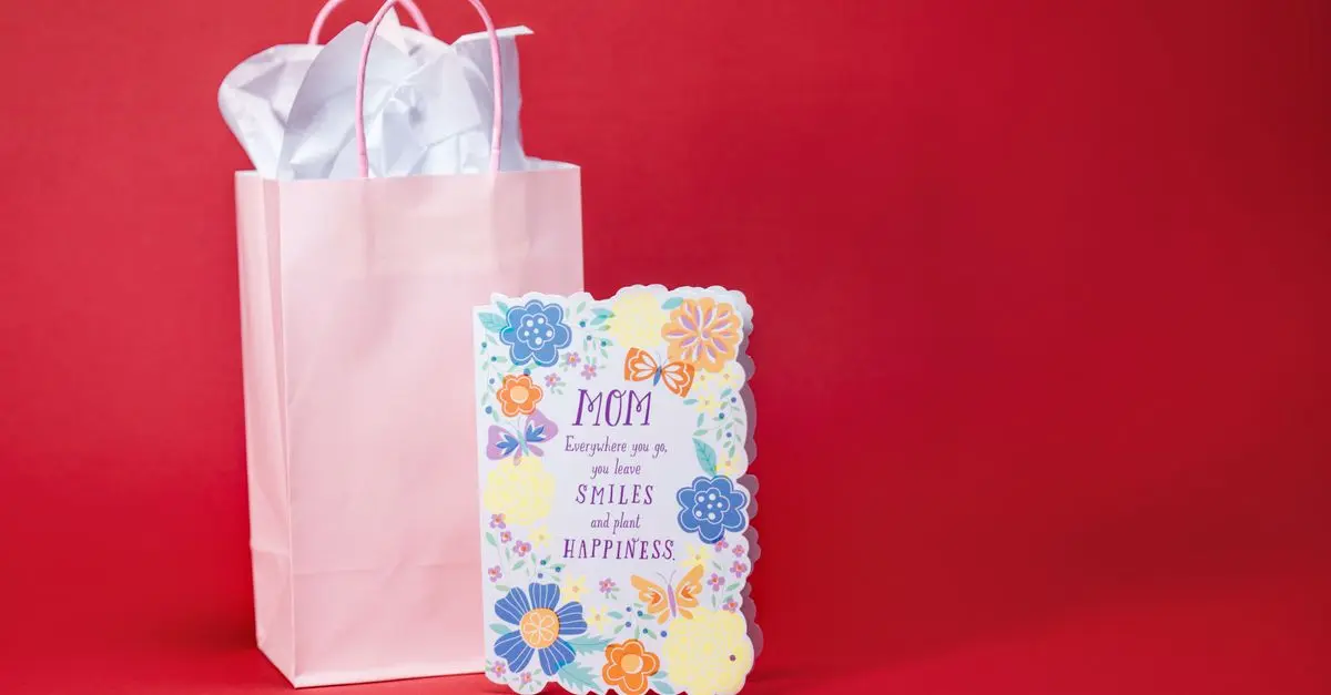 Comment créer une carte personnalisée pour la fête des parents