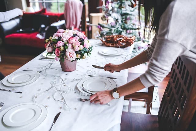Comment organiser une fête des parents exceptionnelle à la maison